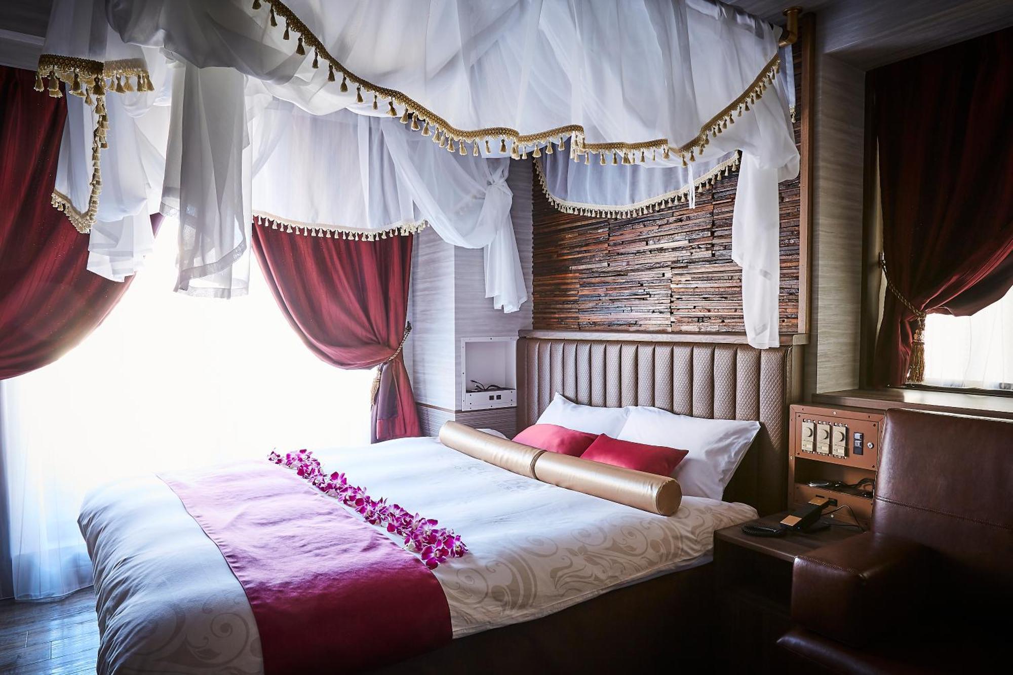 فندق Petit Bali Ikebukuro (Adults Only) طوكيو المظهر الخارجي الصورة